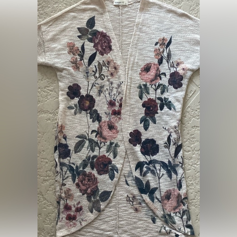 Ginger G Boutique Hand painted Floral Knit Cardigan size XS - Picture 7 of 7